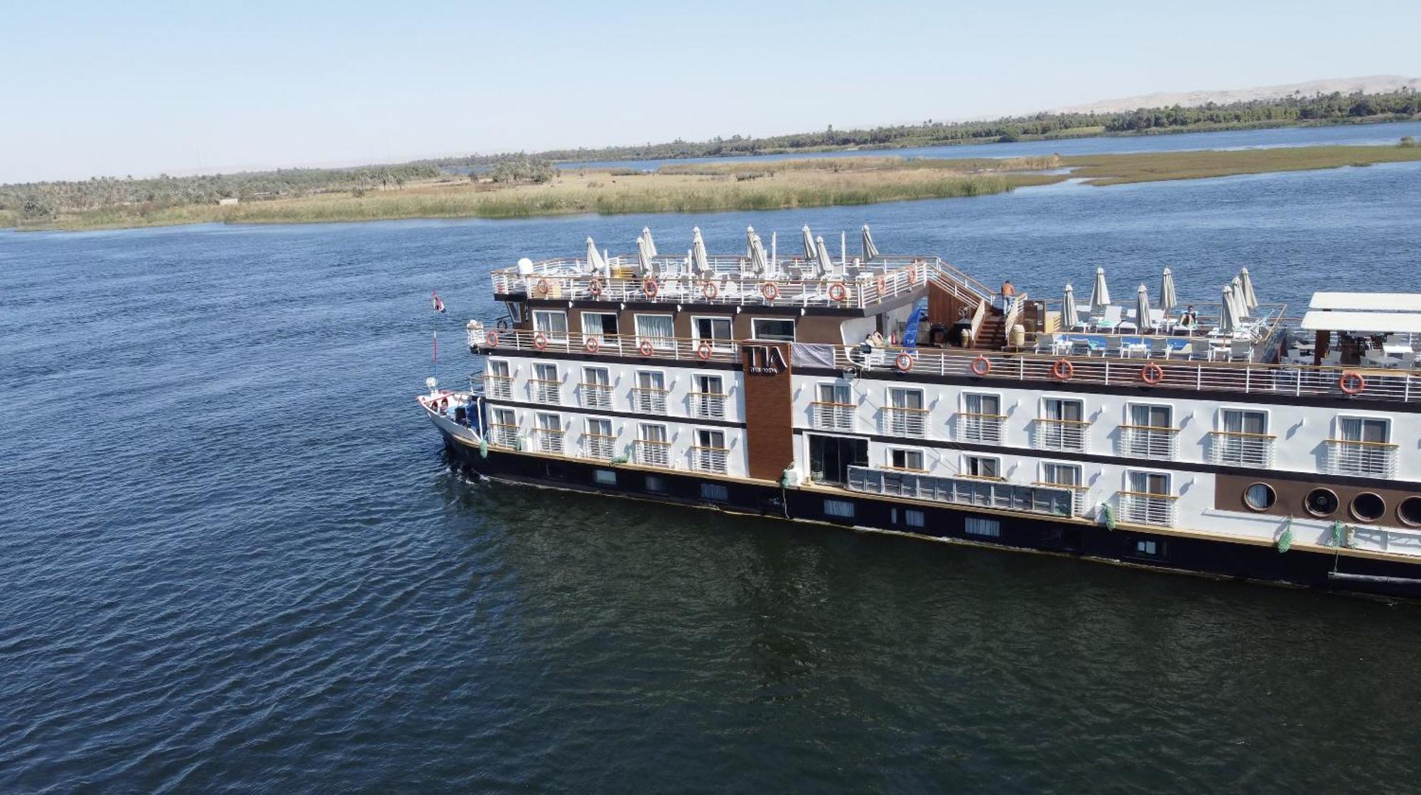 Tia Boutique Nile Cruise - Every Monday From Luxor For 04 & 07 Nights - Every Friday From Aswan For 03 & 07 Nights Екстериор снимка